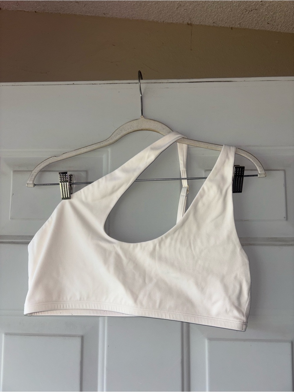 We Wore What ivory asymmetrical sports bra tank size L